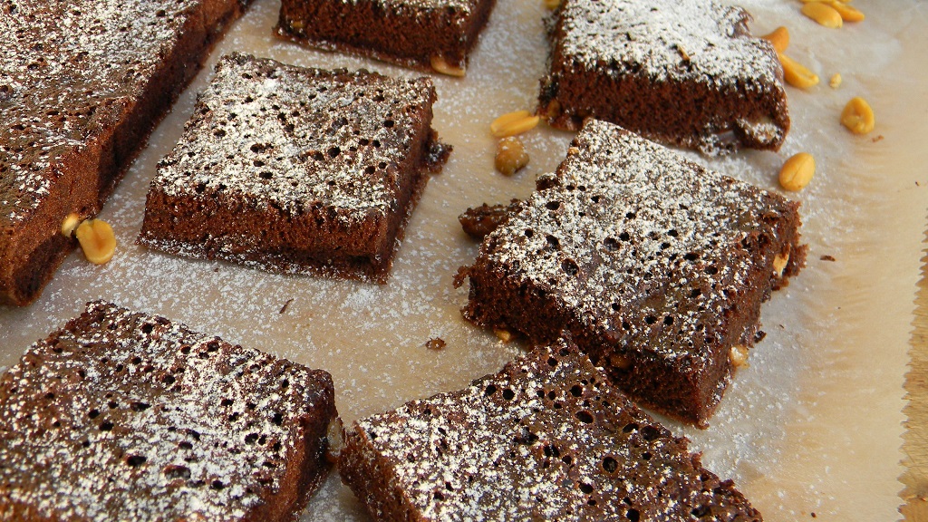 Csokis-mogyorós süti
